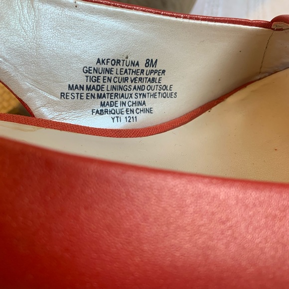 Anne Klein AK Fortuna Leather Wedge Sandals. Size 8. Excellent Used Condition. - Picture 3 of 9